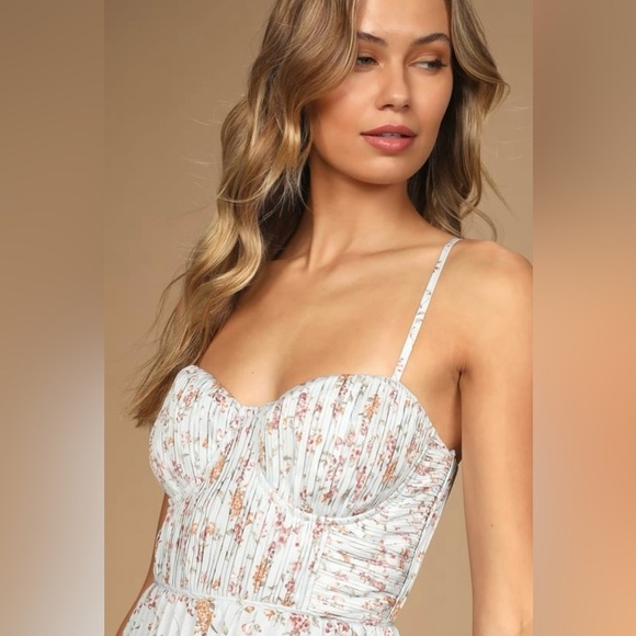 Lulus Cascading Crush Pale Blue Floral Print Tiered Bustier Midi Dress-Small - Picture 2 of 16